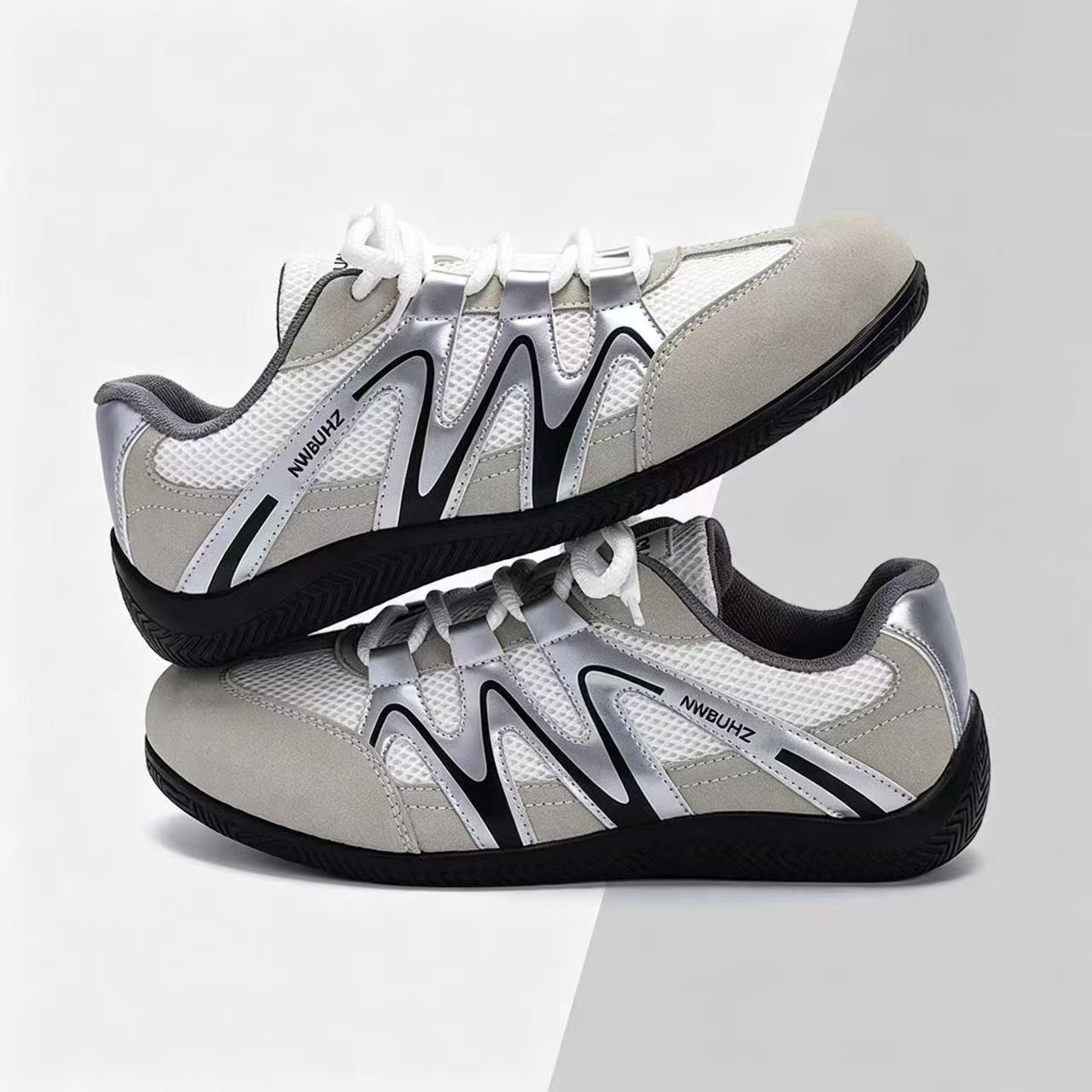 Mesh racer-style trainer with a hidden lift