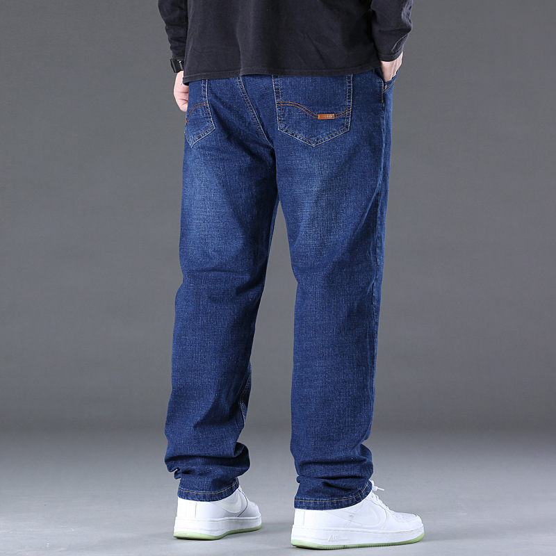 Straight-leg stretch jeans in two washes